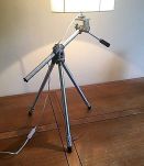très originale lampe créée s/anc. trépied photo
