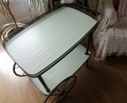 Desserte à roulettes annee 50 