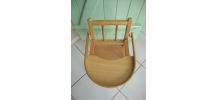 Chaise haute de poupée ou doudou