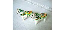 Deux petits chevaux peints