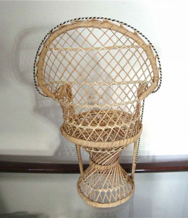 Fauteuil pour poupée ou doudou