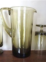 Grand pichet et 8 verres sur pied design