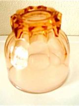 Suite de 10 petits verres roses