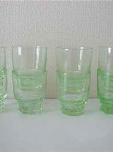 Suite de 6 petits verres