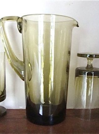 Grand pichet et 8 verres sur pied design