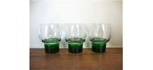Set de 6 petits verres sur pied
