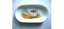 Assiettes et plat à poisson