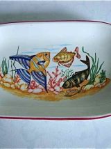 Assiettes et plat à poisson
