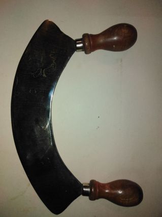joli ancien couperet 