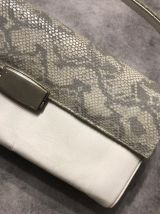 Magnifique sac à main en cuir véritable