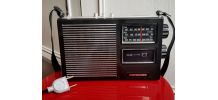 Radio vintage from Singapore