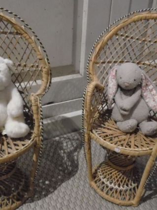 2 fauteuils rotin pour poupée