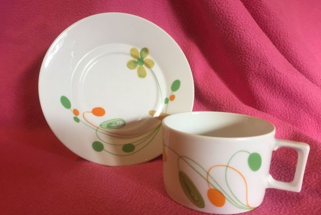 petit déjeuner années 60 porcelaine berry