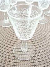 6 verres à pied gravés