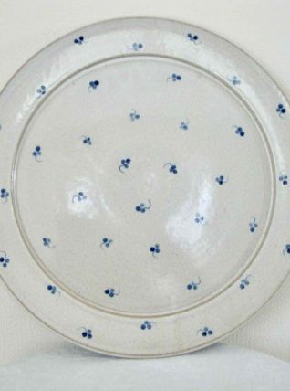 Assiette ou plat de service en grès
