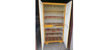 Armoire vintage orange 