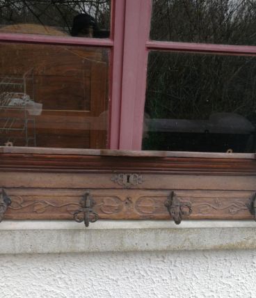 Porte manteau en bois 