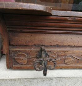 Porte manteau en bois 