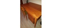 BUREAU VINTAGE DESIGN SCANDINAVE Bureau en bois vintage très