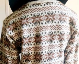 Pull crème à motifs 70s