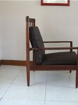 Deux fauteuils en teck Grete Jalk. 