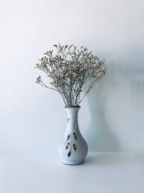 Vase vintage en grès blanc