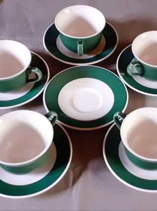6 soucoupes et 5 tasses Churchill - Staffordshire England