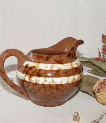 Petit pot à lait DIGOIN