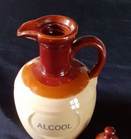 Service à liqueur en céramique