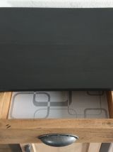 Petit meuble d'appoint ou chevet