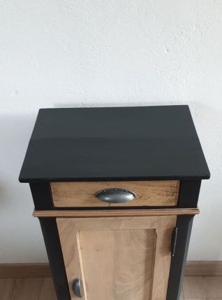 Petit meuble d'appoint ou chevet