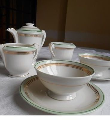 SERVICE A CAFÉ EN PORCELAINE