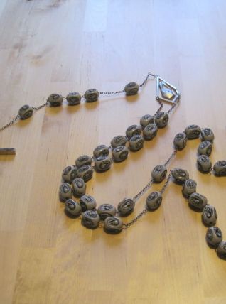 Grand chapelet  longueur 1 m 73   avec  49 perles 4 faces 