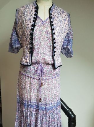 ensemble indienne vintage  avec grelot