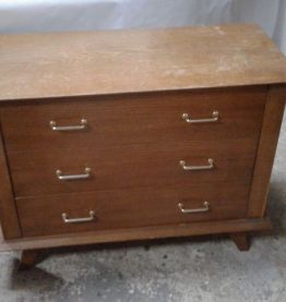 Commode vintage