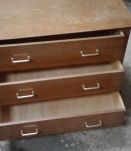 Commode vintage