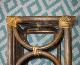 Petite table basse en rotin