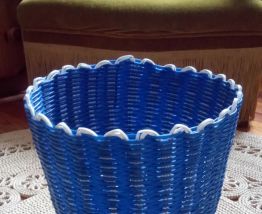 Joli cache pot en scoubidou - Années 60/70