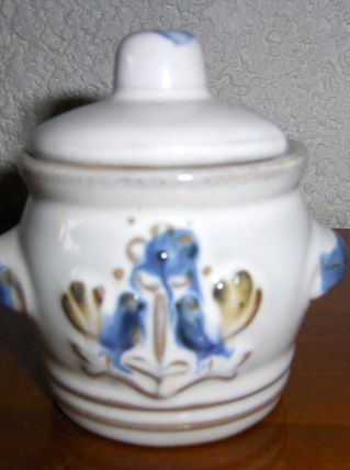 Petit pot à moutarde en faience 