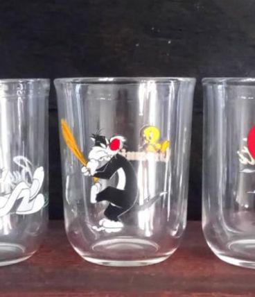 5 verres de personnages de  Warner bros
