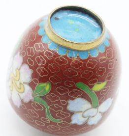 Boite cloisonnée