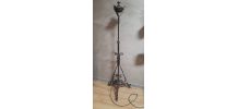 pied de lampadaire ancien  a petrole converti en electrique,