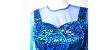 Robe longue de soirée taffetas moiré et décolleté en moussel