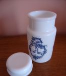 Série de 3 pots d'apothicaire en opaline