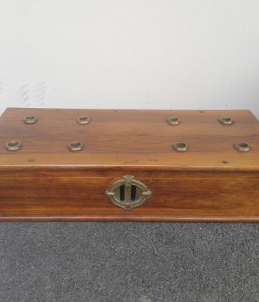 Socle balance ancienne