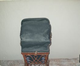 Ancien Landau de poupée pour votre deco intérieur Vintage 