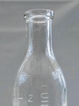 Bouteille de pharmacie ancienne graduée