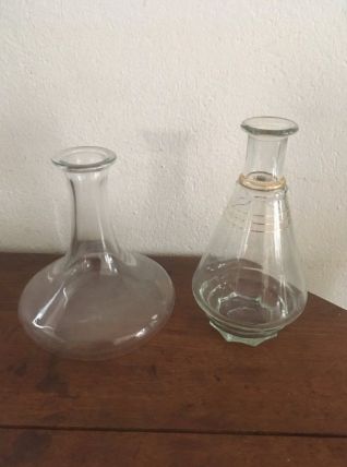 Duo de carafes en verre.