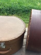 Valise à chapeaux