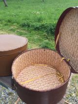 Valise à chapeaux